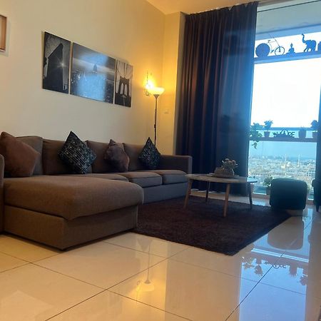 Luxurious 2 Bedroom 5 Mins From Burj Khalifa Dubai Exterior photo